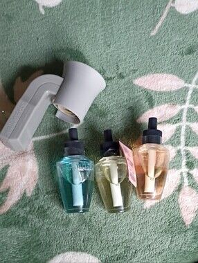 Wallflower Sweet Orange & Agave Plug-In Refill Trio — Teal, Pink, Amber